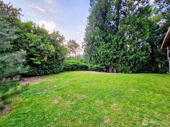 23618 SE Tiger Mountain Road, Issaquah WA 98027