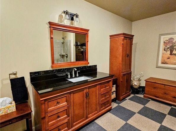 23618 SE Tiger Mountain Road, Issaquah WA 98027