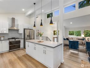 17903 194th Avenue NE, Woodinville WA 98077