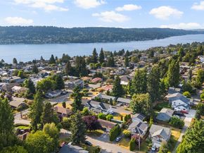 1306 N 32nd Street, Renton WA 98056