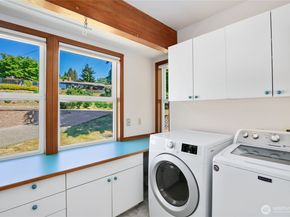 3525 Harbel Drive NE, Bremerton WA 98310