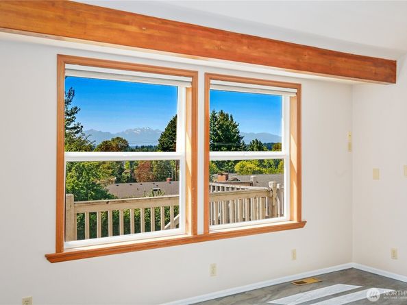 3525 Harbel Drive NE, Bremerton WA 98310