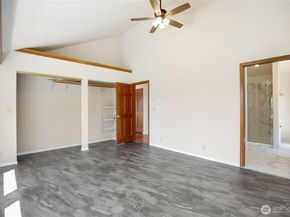 3525 Harbel Drive NE, Bremerton WA 98310
