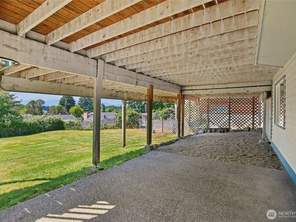3525 Harbel Drive NE, Bremerton WA 98310