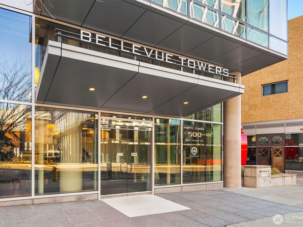 500 106th Avenue NE 801, Bellevue WA 98004