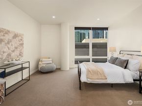 500 106th Avenue NE 801, Bellevue WA 98004