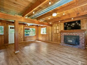 1211 121st Ave SE, Lake Stevens WA 98258