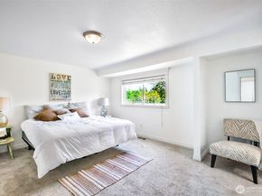 1211 121st Ave SE, Lake Stevens WA 98258