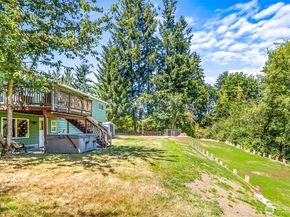 1211 121st Ave SE, Lake Stevens WA 98258