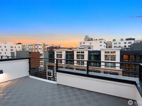 222 B 10th Avenue E, Seattle WA 98102