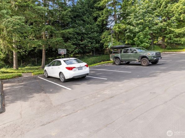 9484 Redmond-Woodinville Road NE C205, Redmond WA 98052