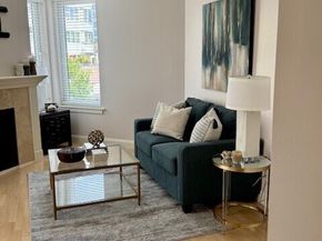 10047 Main Street 319, Bellevue WA 98004
