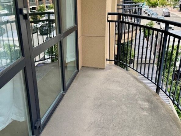10047 Main Street 319, Bellevue WA 98004