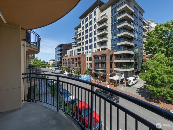 10047 Main Street 319, Bellevue WA 98004