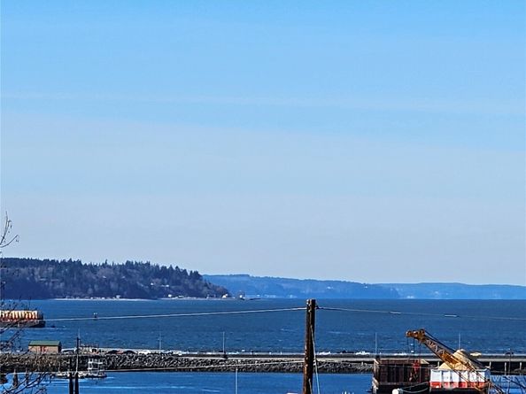 2811 W Marine View Drive, Everett WA 98201