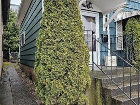 2811 W Marine View Drive, Everett WA 98201