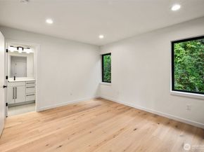 5606 23rd Avenue SW, Seattle WA 98106