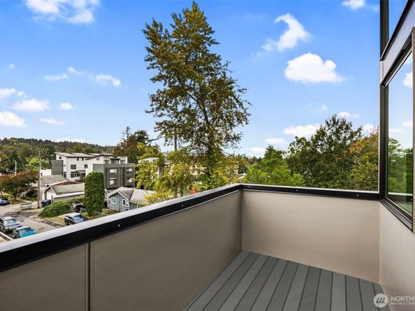 5606 23rd Avenue SW, Seattle WA 98106