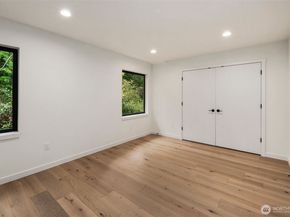 5606 23rd Avenue SW, Seattle WA 98106