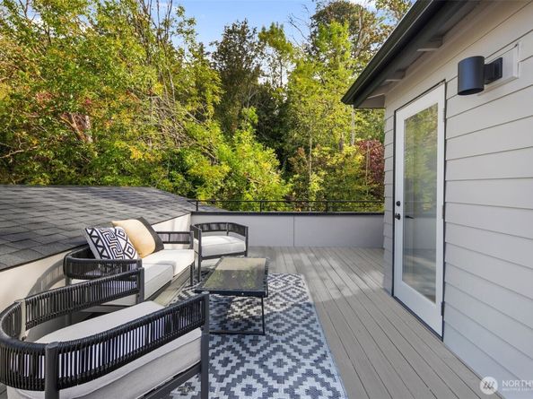 5606 23rd Avenue SW, Seattle WA 98106