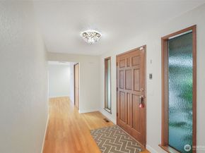2004 SW 306th Place, Federal Way WA 98023
