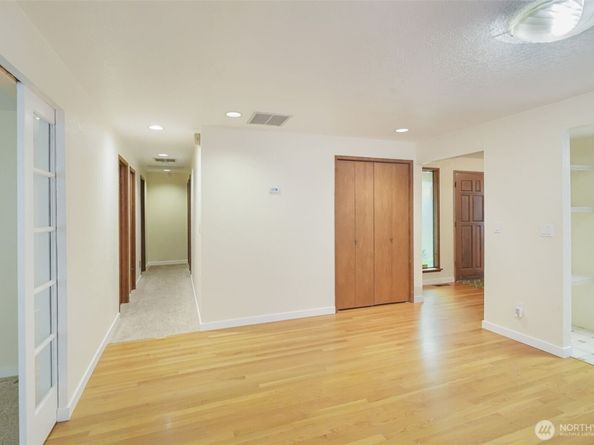 2004 SW 306th Place, Federal Way WA 98023