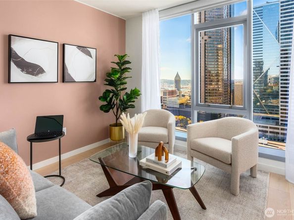 800 Columbia Street 1009, Seattle WA 98104