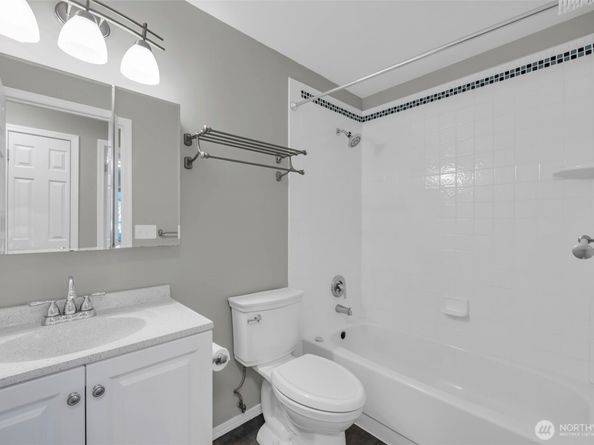 1229 SW 146th, Seahurst WA 98168