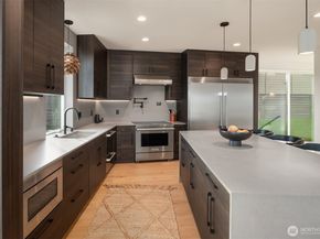 6203 52nd Avenue S, Seattle WA 98118