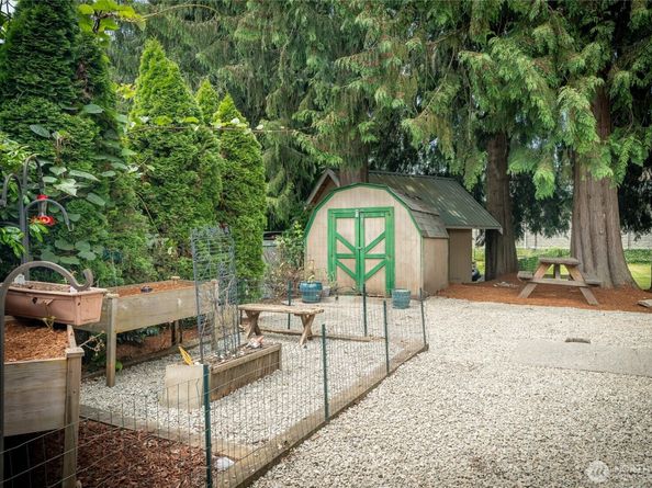 118 W Winesap Road, Bothell WA 98012
