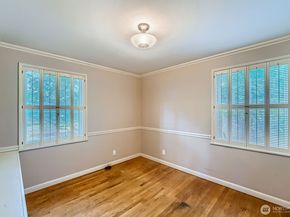 3706 84th Avenue SE, Mercer Island WA 98040