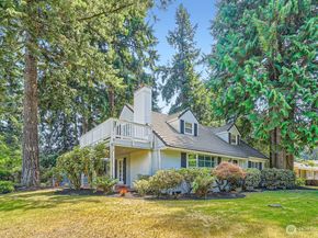 3706 84th Avenue SE, Mercer Island WA 98040
