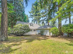 3706 84th Avenue SE, Mercer Island WA 98040