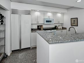 2000 1st Avenue 703, Seattle WA 98121