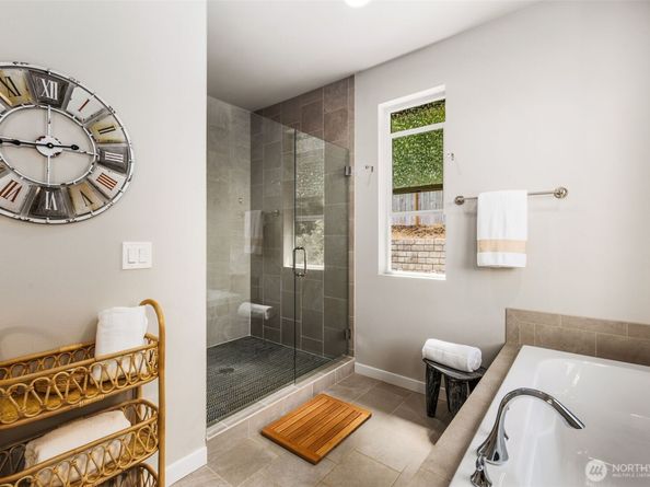 15249 NE Woodland Place, Woodinville WA 98072