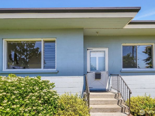 3703 24th Street C, Everett WA 98201