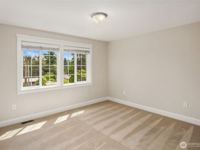 201 240th Street SW, Bothell WA 98021