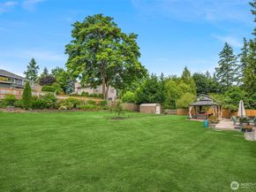 201 240th Street SW, Bothell WA 98021