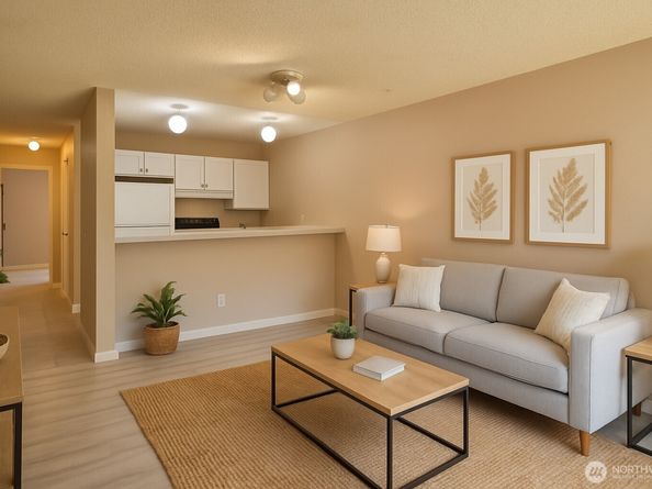 17431 Ambaum Boulevard S C43, Seattle WA 98148