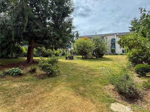 17431 Ambaum Boulevard S C43, Seattle WA 98148