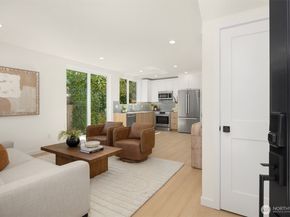 8526 Latona Avenue NE, Seattle WA 98115