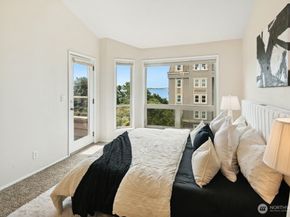 522 W Mercer Place 403, Seattle WA 98119