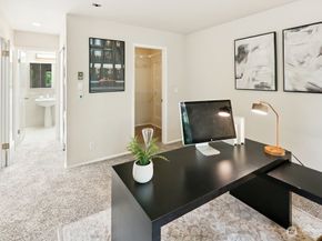 522 W Mercer Place 403, Seattle WA 98119