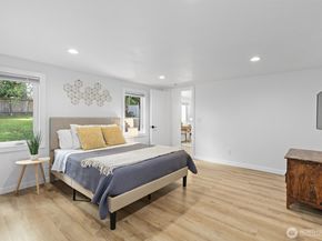 14327 Fremont Avenue N, Seattle WA 98133