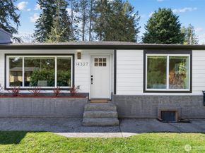 14327 Fremont Avenue N, Seattle WA 98133