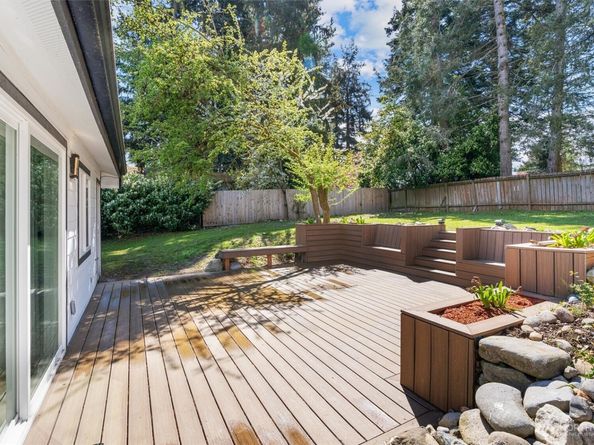 14327 Fremont Avenue N, Seattle WA 98133