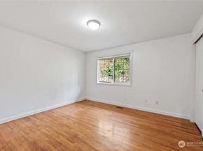 10601 55TH Avenue S, Seattle WA 98178
