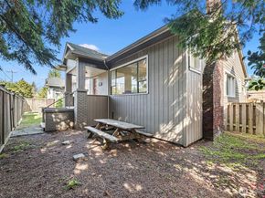 5016 7th Ave Ne, Seattle WA 98105