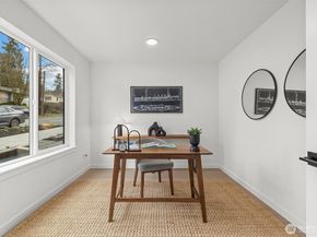 11236 Corliss Avenue N, Seattle WA 98133
