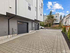 11236 Corliss Avenue N, Seattle WA 98133